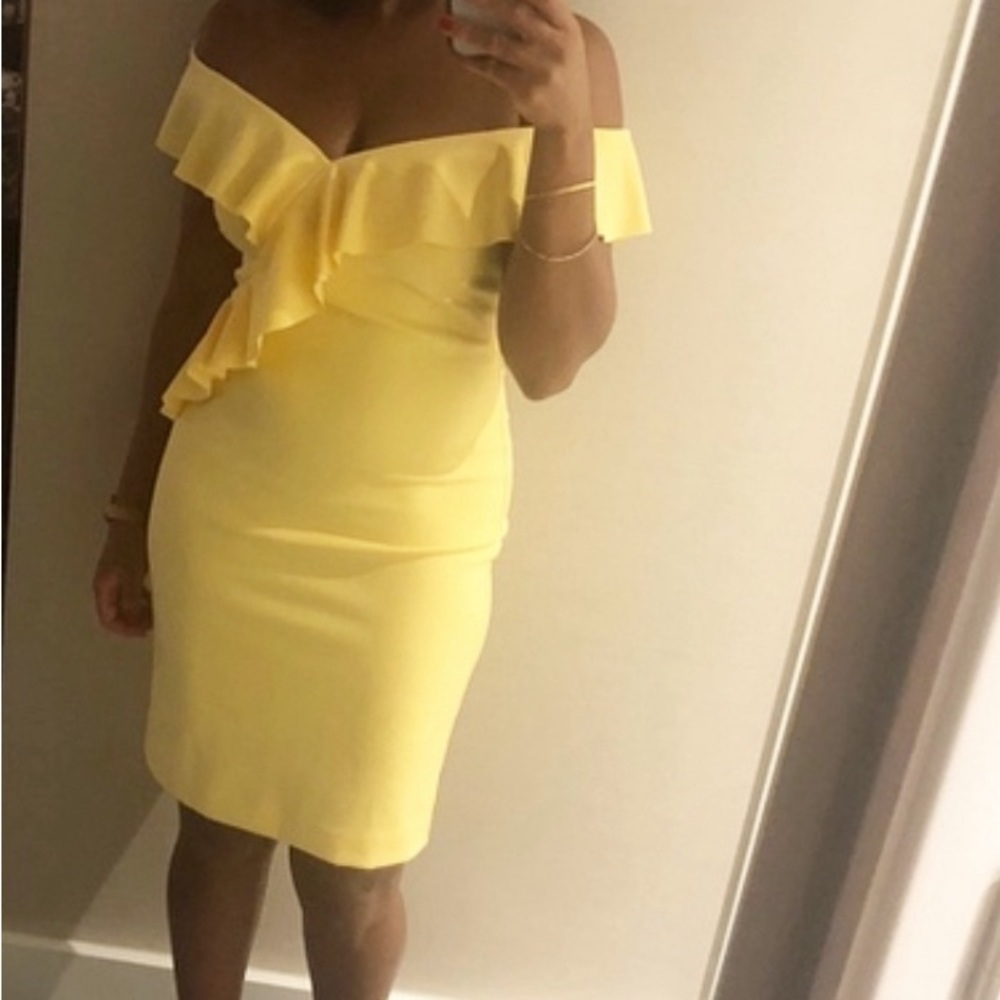 Ralph Laurn Yellow Off Shoulder Dress - Size 2